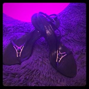🔥⭐️Free with purchase 🔥⭐️Black heels